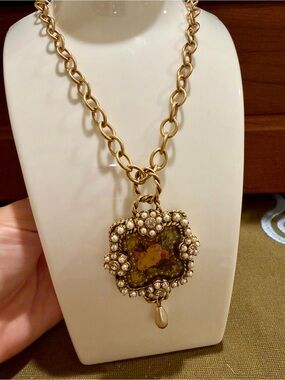 VTG Maximal Art John Wind Floral Pendant Necklace Faux Pearl Victorian Statement